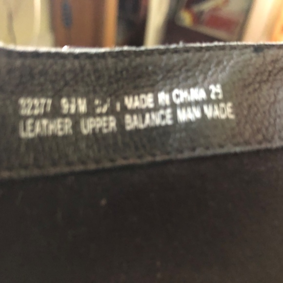 FINAL PRICE: Black Heeled Leather Boots by Clarks - Picture 4 of 6